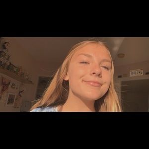 Meet your Posher, Lea